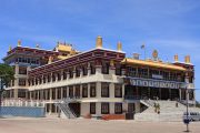 Nepal to Tibet Lhasa Tours