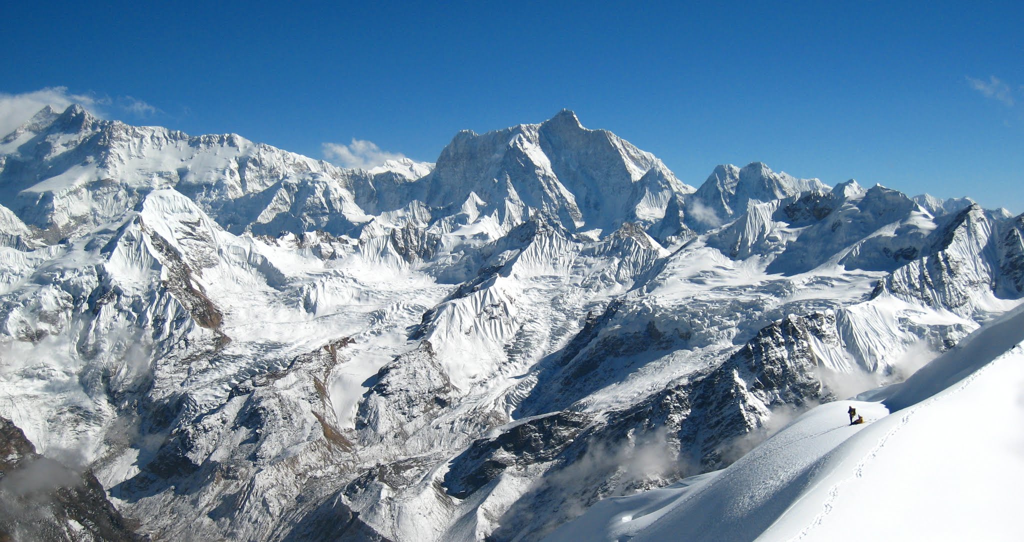 kanchenjunga peak trek